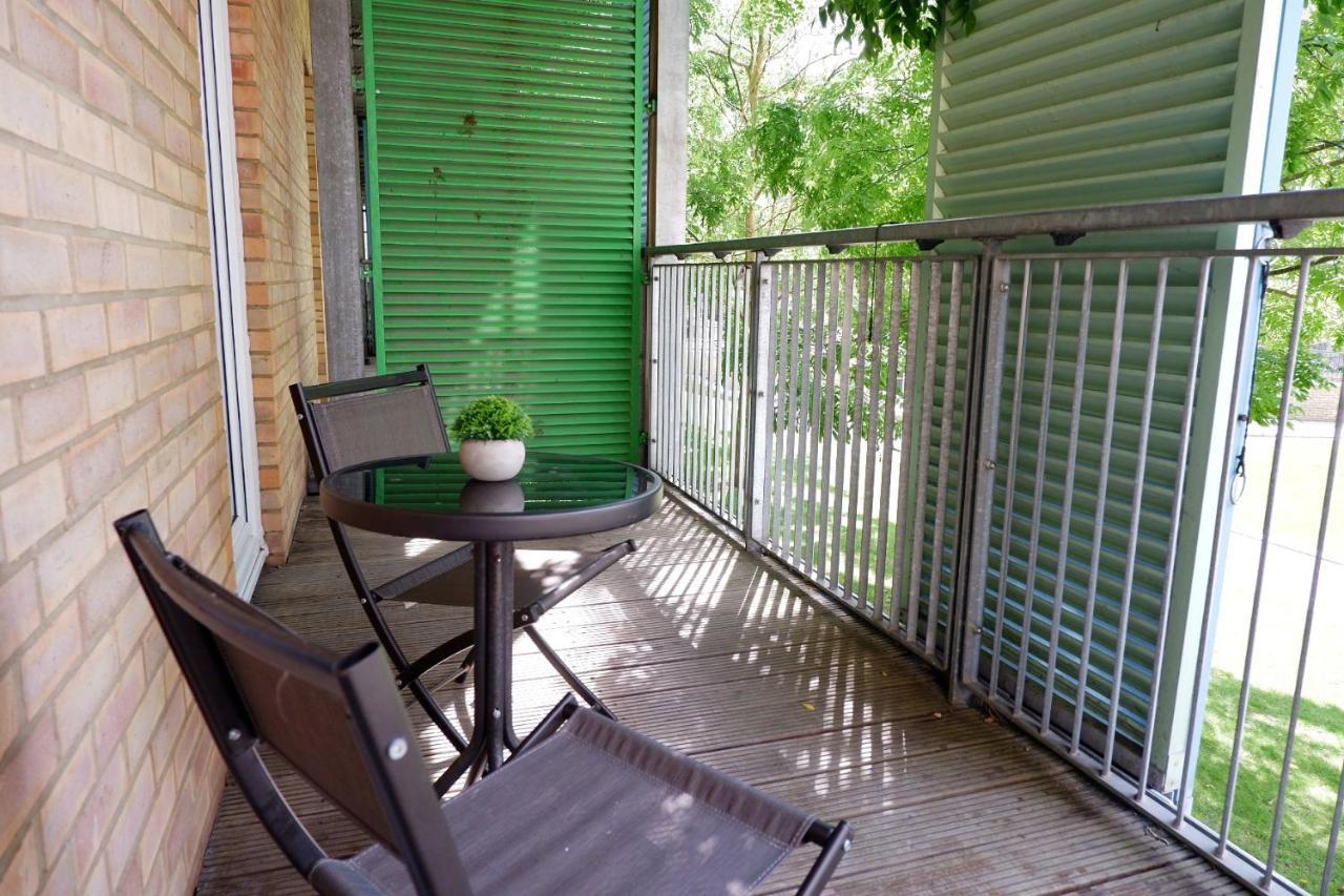 Stunning Apartment Close To Cambridge Station With Free Parking! Екстер'єр фото